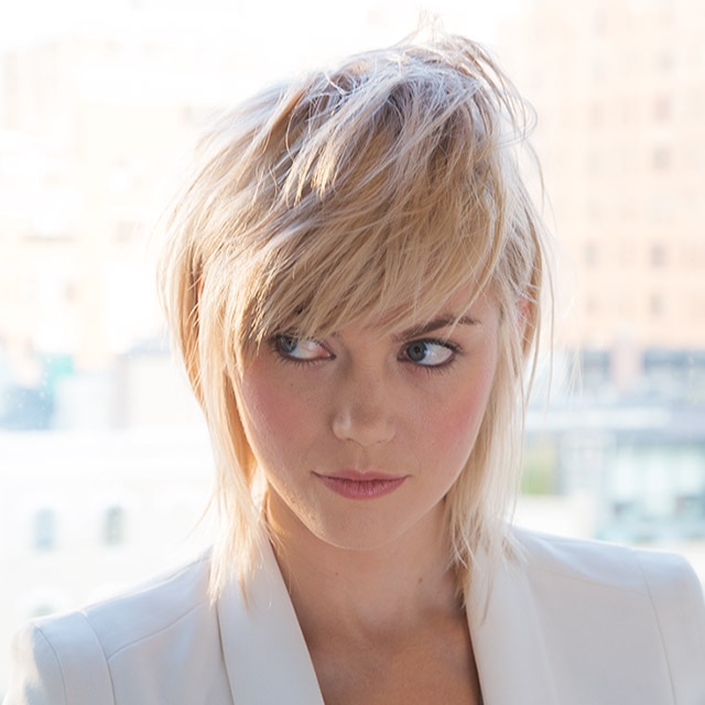 How To Style Short Hair With Bangs Bumble And Bumble