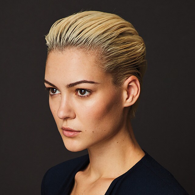 How To Create A Sleek Slicked Back Look Bumble And Bumble